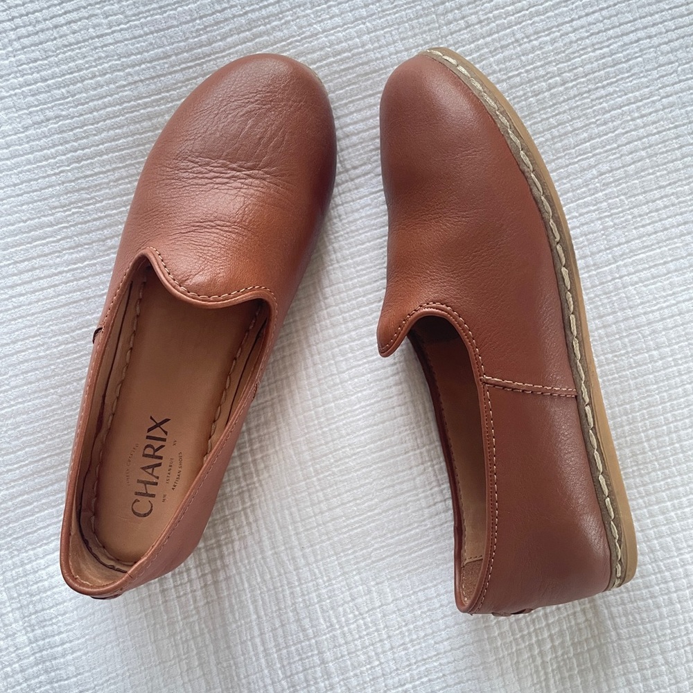 Charix brown leather loafers size 7.5